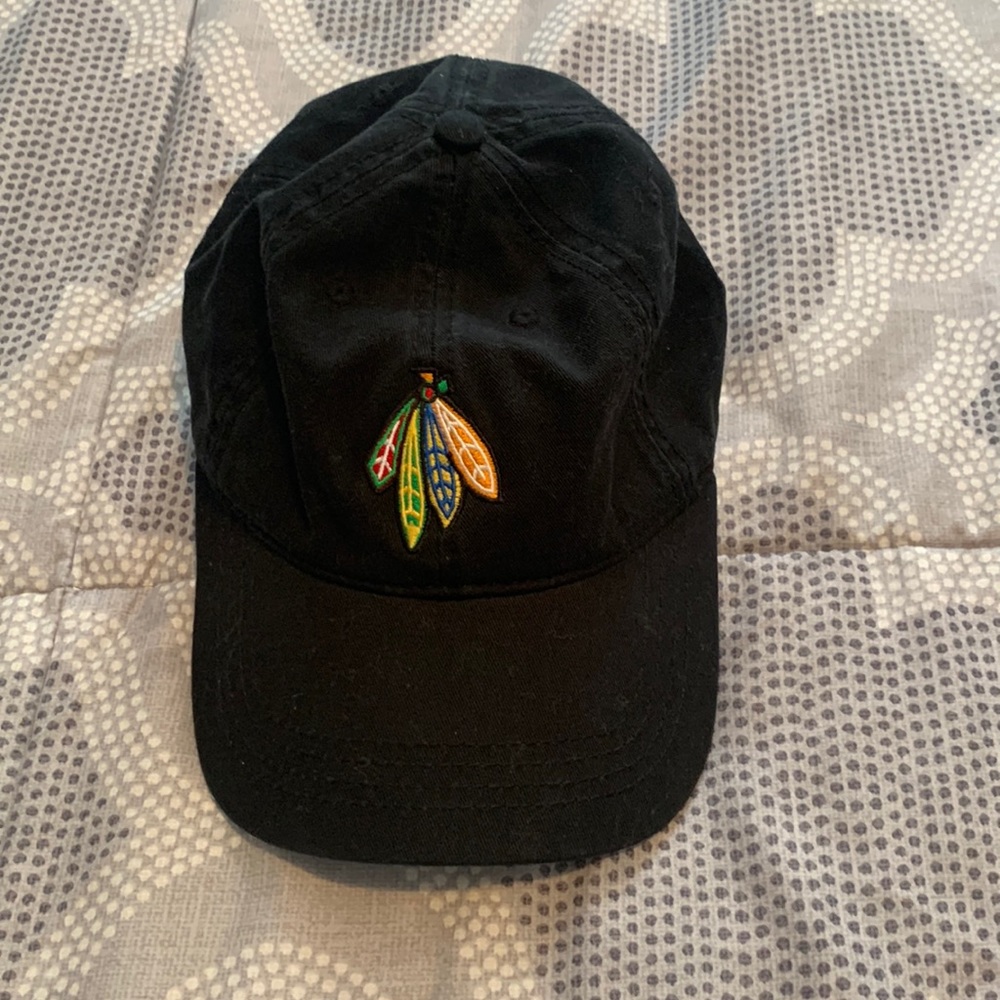 Blackhawks hat